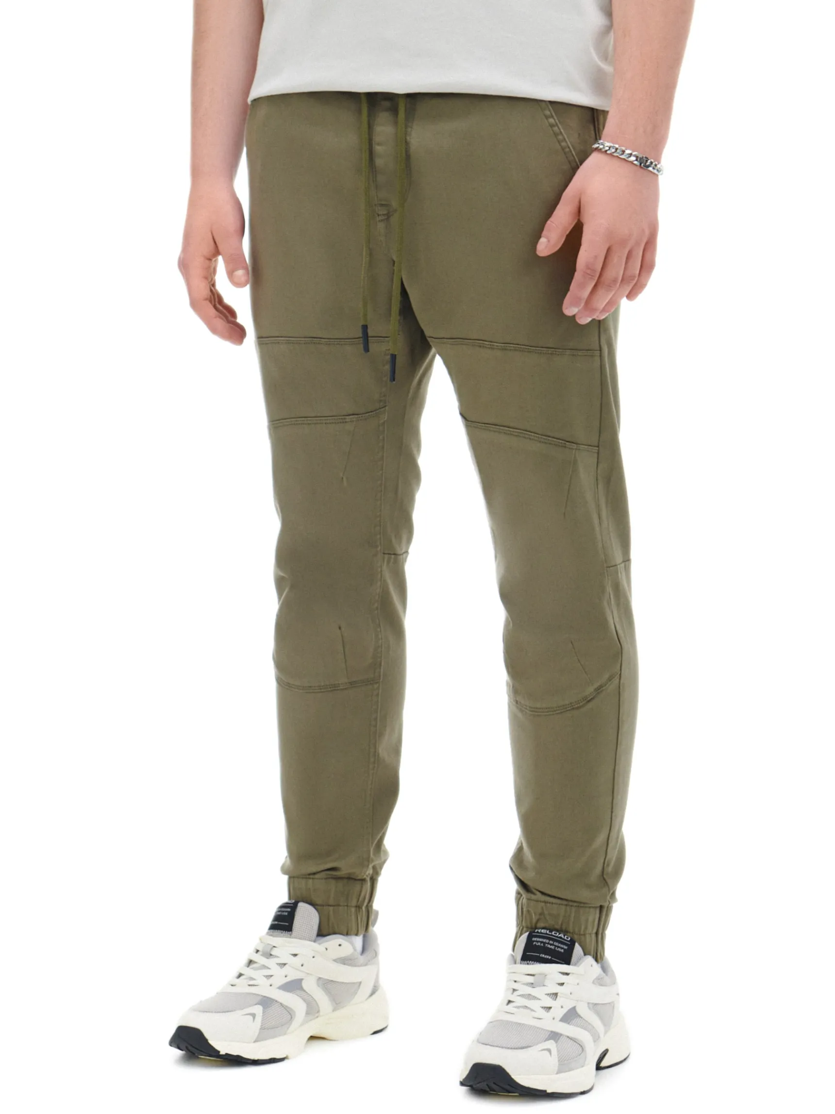 Sale Cropp Zielone joggery z kieszeniami cargo zielony
